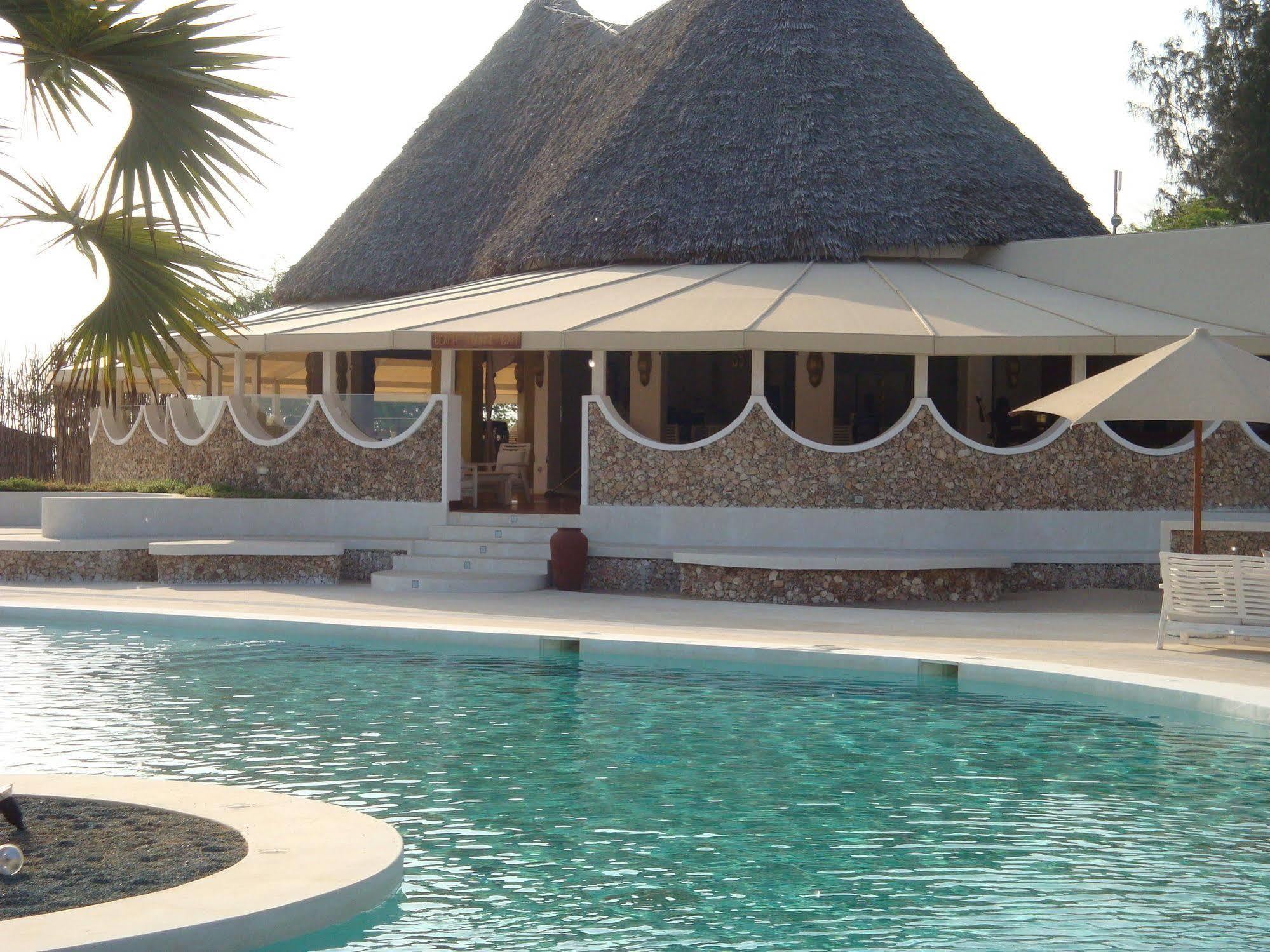 Kola Beach Resort Mambrui Екстер'єр фото