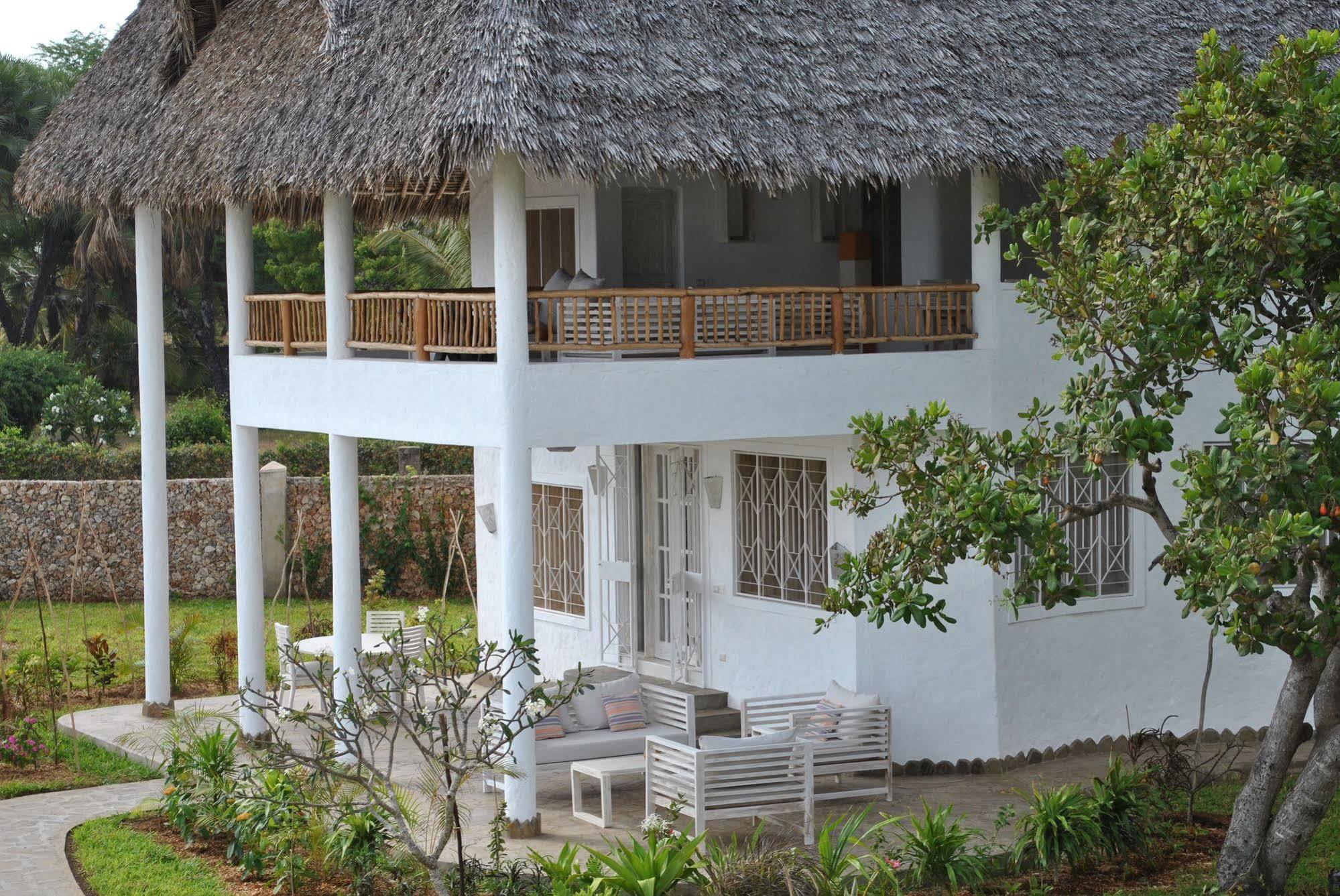 Kola Beach Resort Mambrui Екстер'єр фото